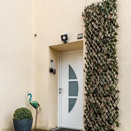 L'echappee: Romantic Retreat With Private Sauna Pezarches